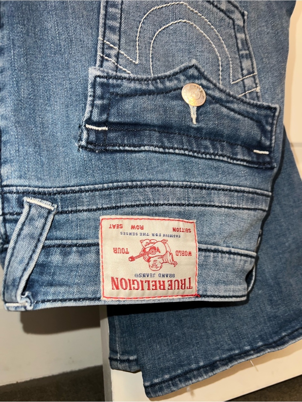 True Religion Becca Mid-Rise Bootcut Jeans - Picture 2 of 5